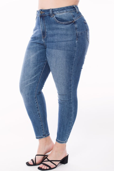 Plus Size Vintage Ankle Cropped Jean | XL-3XL